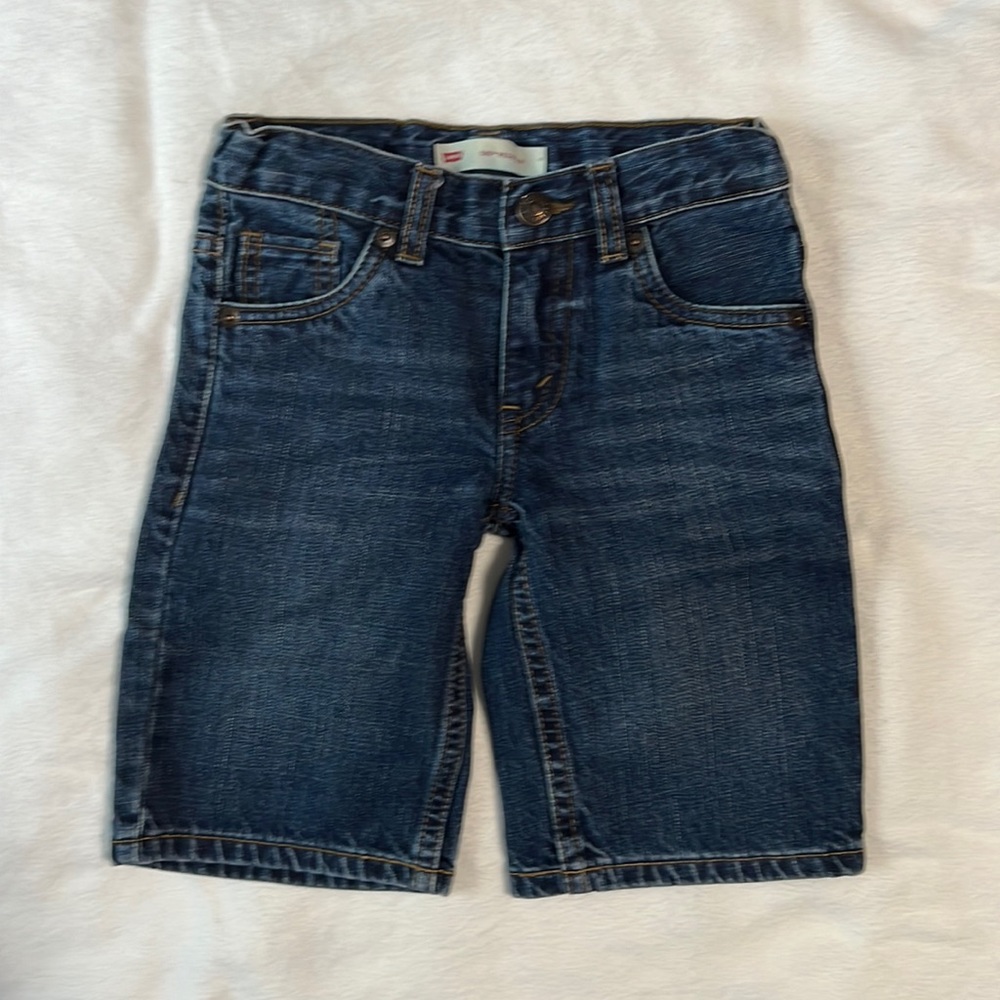 Boys Levi’s shorts